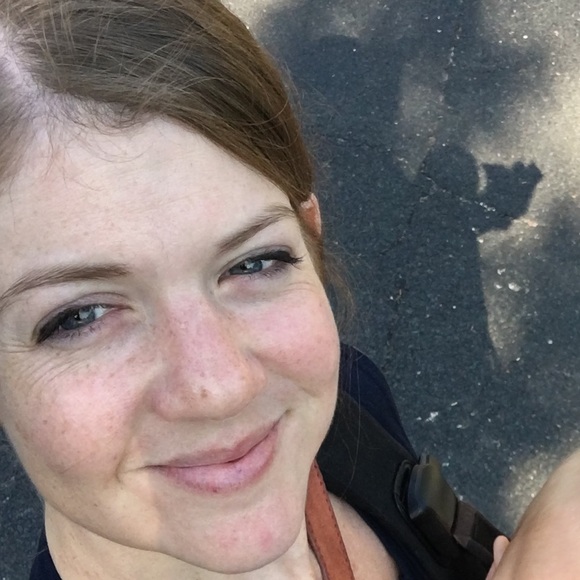 Meet your Posher, Victoria - Picture 1 of 1